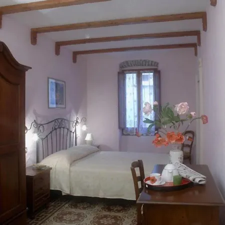 Vendégház S'ammentu Bosa